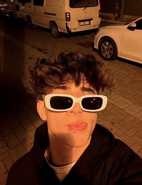 Lunatix~Eddie🎀😳