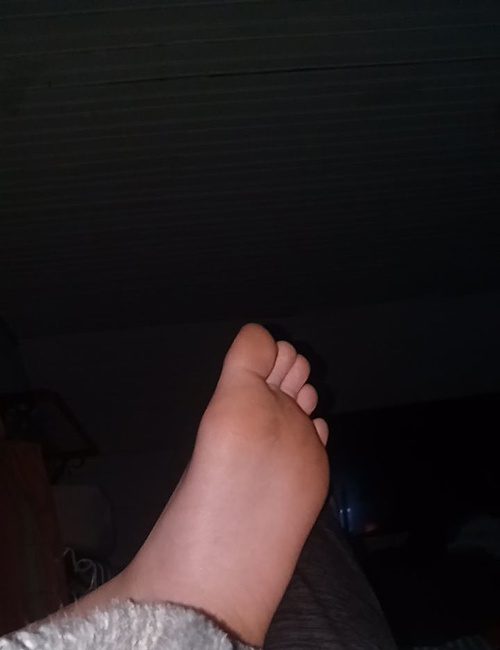 Lauras feet